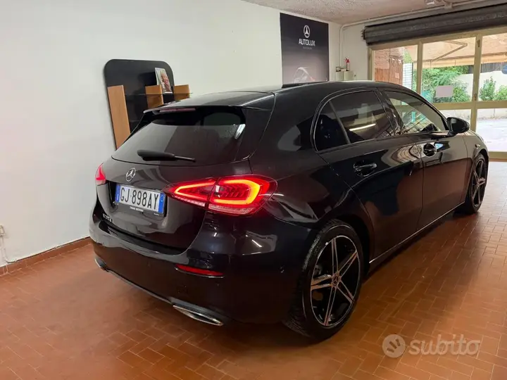 Mercedes-Benz A 180 2022 photo 2