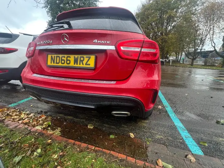 Mercedes-Benz Gla 2016 photo 2