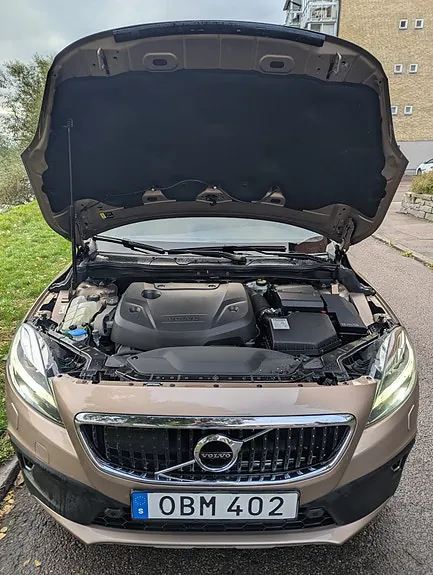 Volvo V40 Cross Country 2017 photo 5