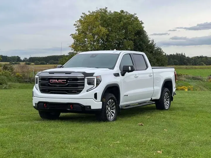 GMC Sierra 1500 2023 photo 3
