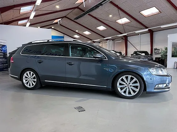 Volkswagen Passat 2013 photo 4