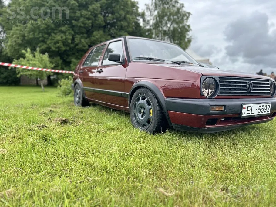 Volkswagen Golf 2 1991 photo 2