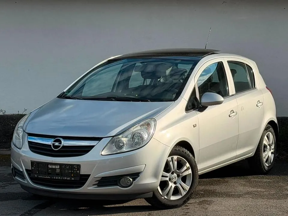 Opel Corsa D Edition