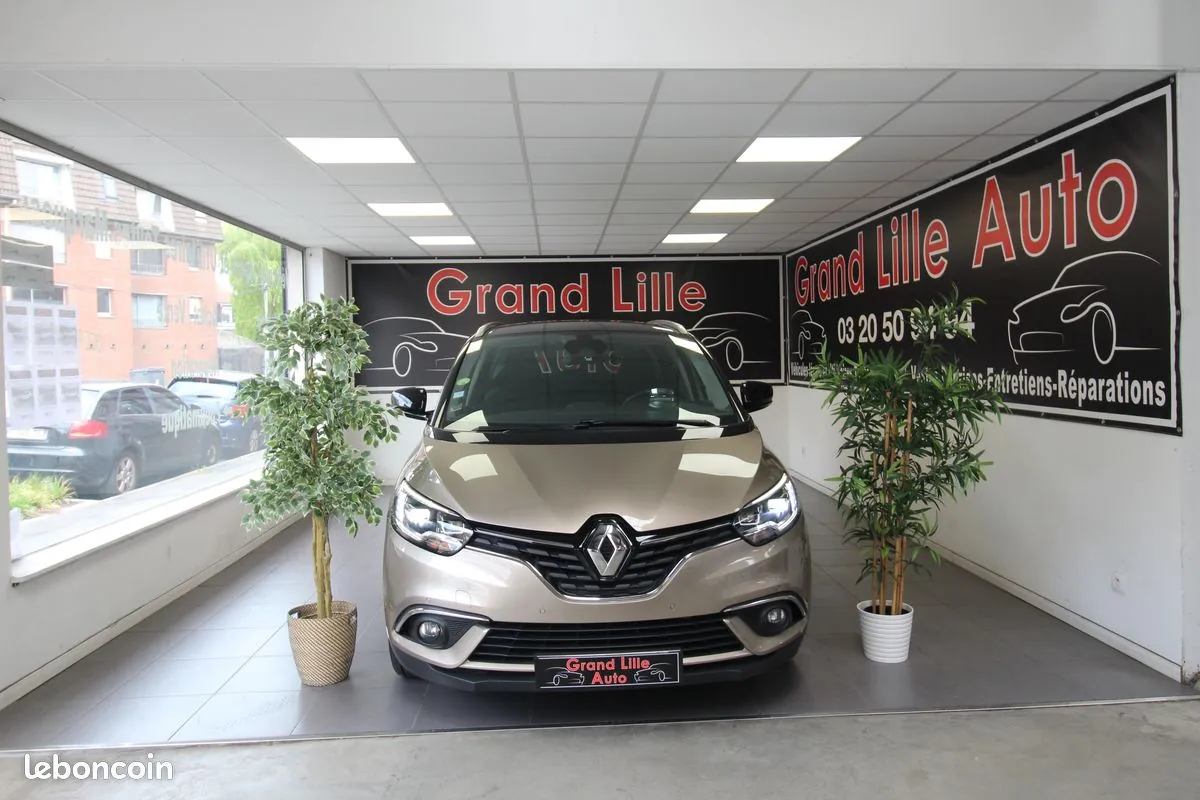 Renault Grand Scenic 2019 photo 3