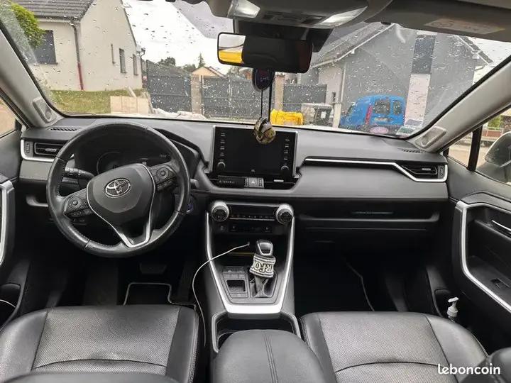 Toyota Rav4 2019 photo 3