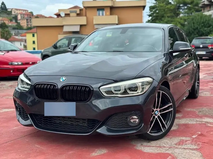 BMW 1 Series 2018 photo 2