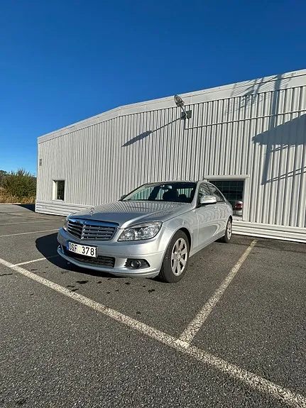 Mercedes-Benz C200 2008 photo 2