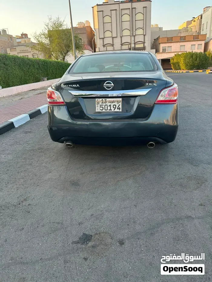 Nissan Altima 2016 photo 2