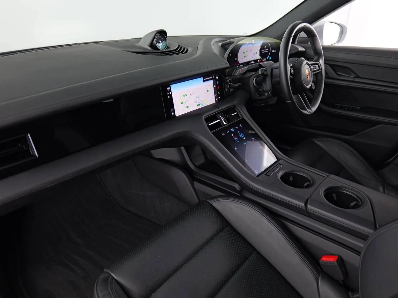 Porsche Taycan 2024 photo 5