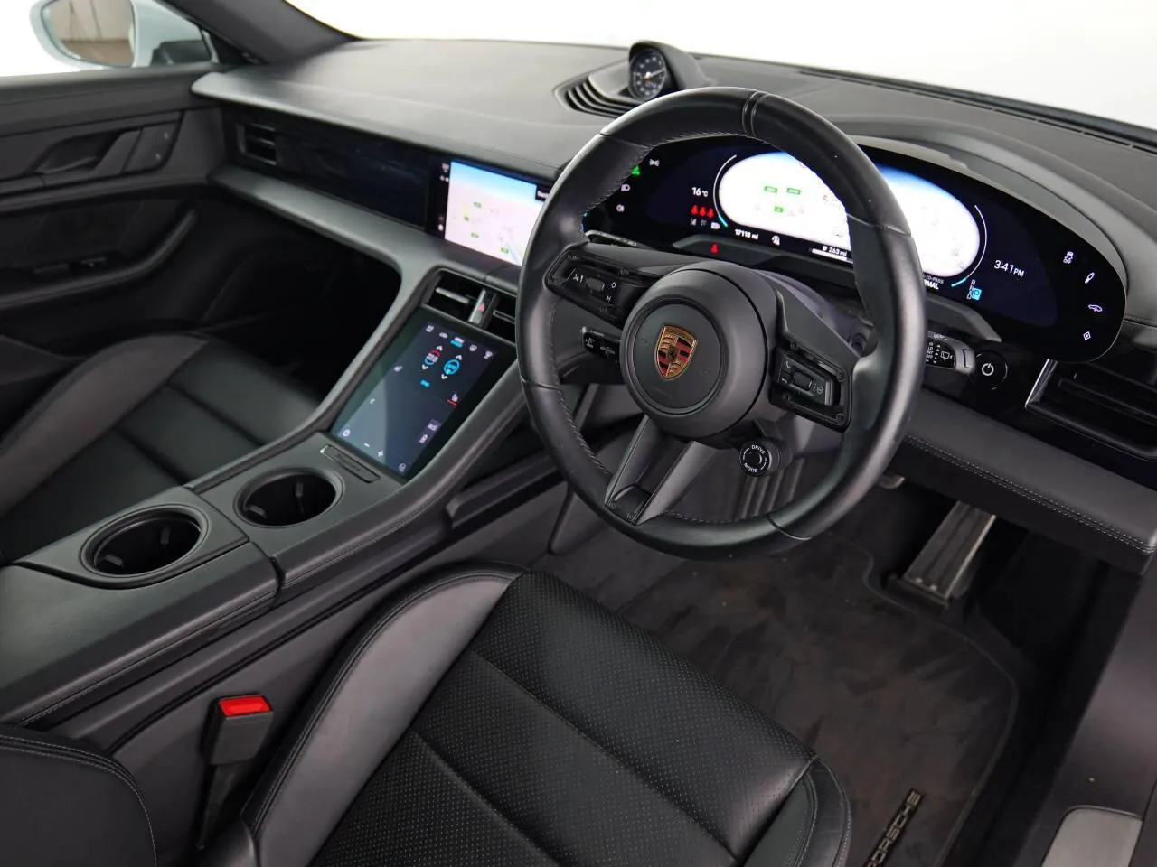 Porsche Taycan 2024 photo 4