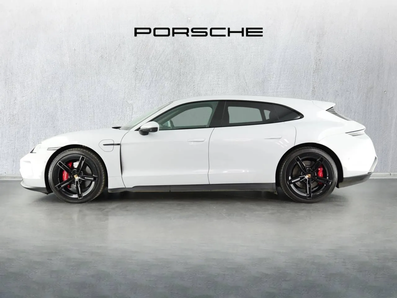 Porsche Taycan 2024 photo 2