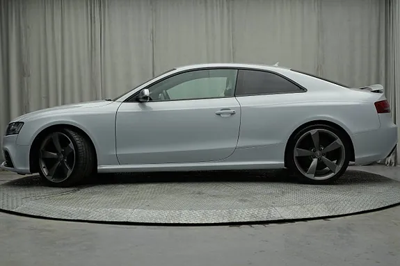 Audi Rs5 2012 photo 2