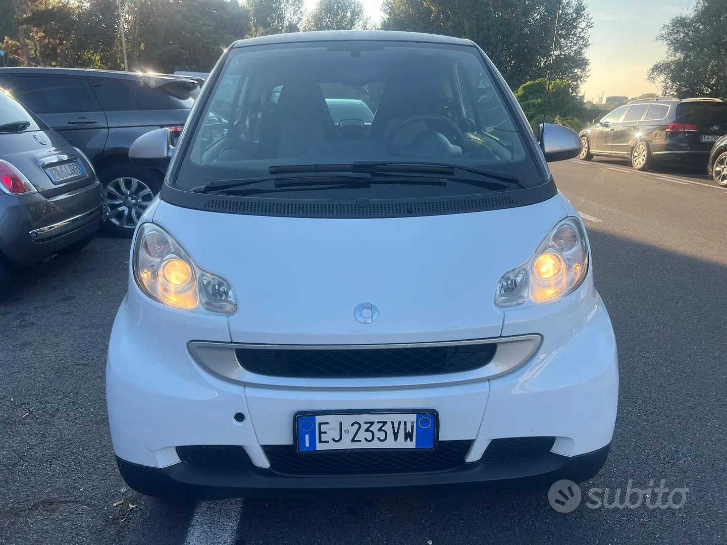 Smart Fortwo 2011 photo 2