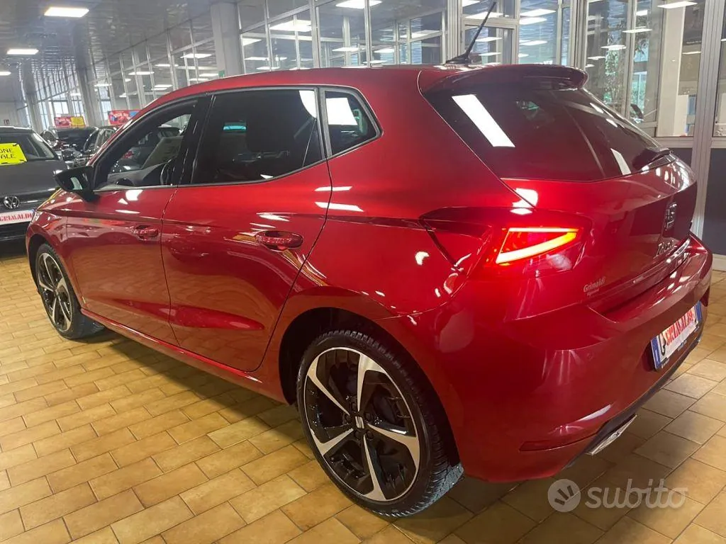 Seat Ibiza 2023 photo 2