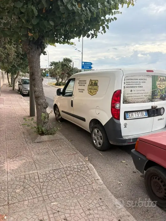 Fiat Doblo 2011 photo 3