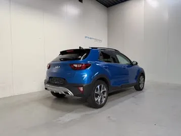 Kia Stonic 2022 photo 3