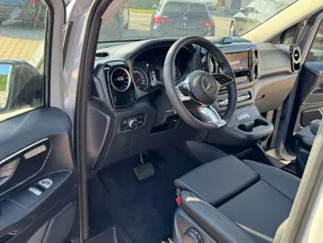 Mercedes-Benz Vito 2026 photo 2