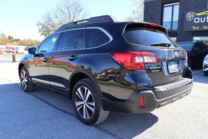 Subaru Outback 2018 photo 4