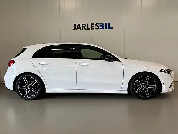 Mercedes-Benz A200 2018 photo 2