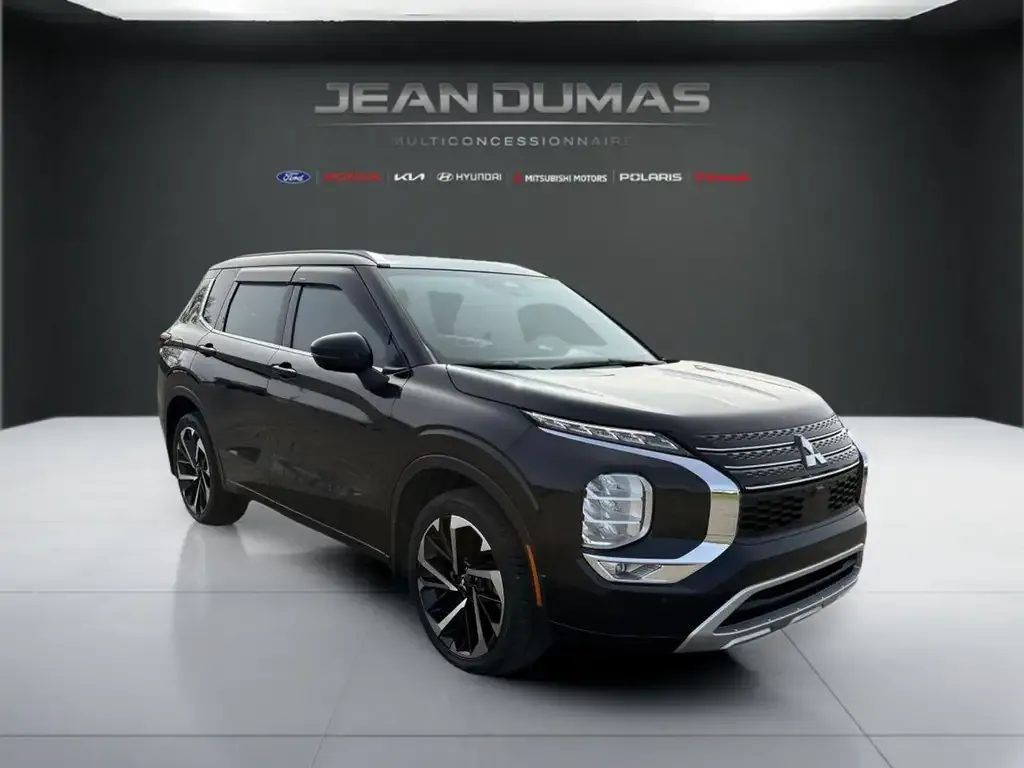 Mitsubishi Outlander 2023 photo 3