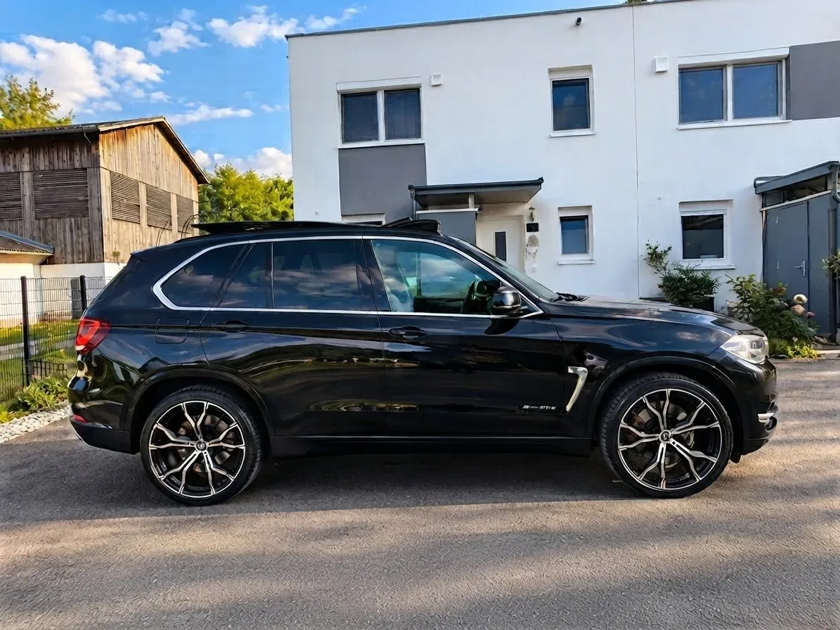 BMW X5 2014 photo 2