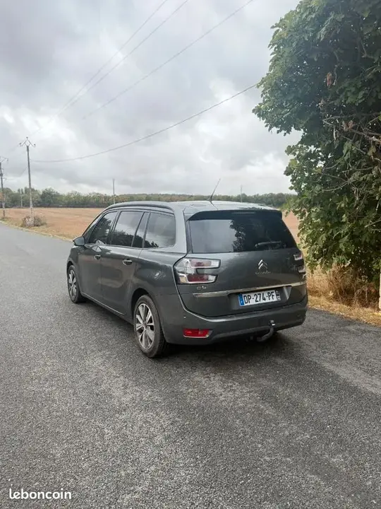 Citroen C4 Picasso 2015 photo 2