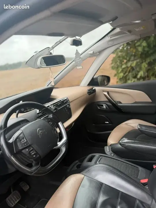 Citroen C4 Picasso 2015 photo 3