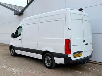 Mercedes-Benz Sprinter 319 2020 photo 2