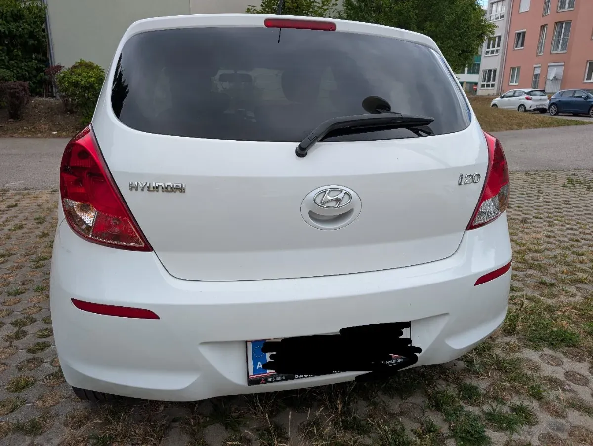 Hyundai I20 2014 photo 3