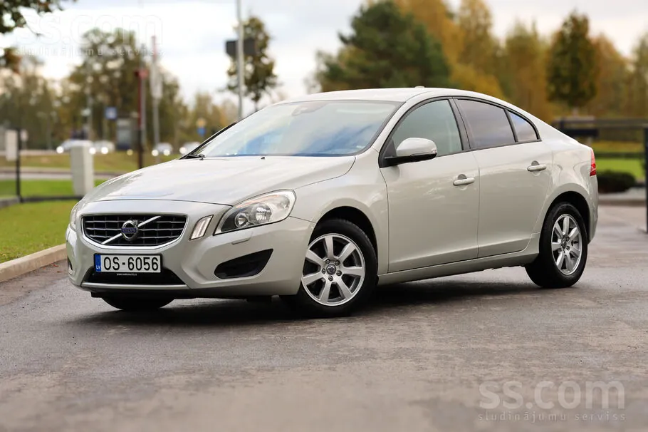 Volvo S60