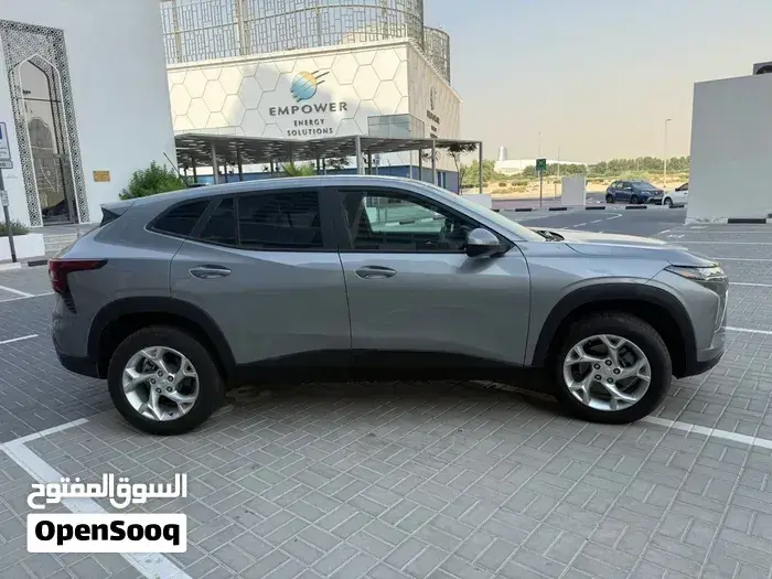Chevrolet Trax 2024 photo 2