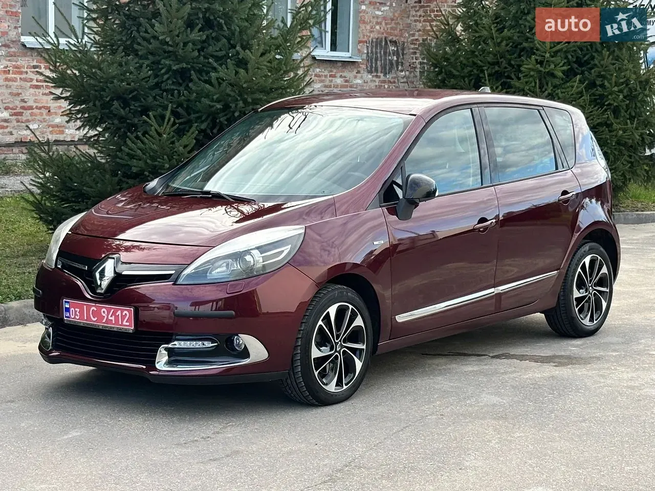 Renault Scenic 2016 photo 2