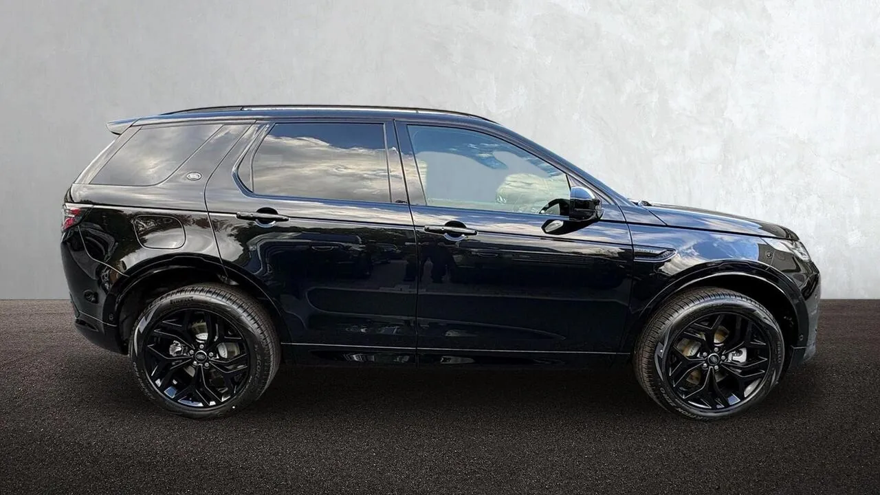 Land Rover Discovery Sport photo 5