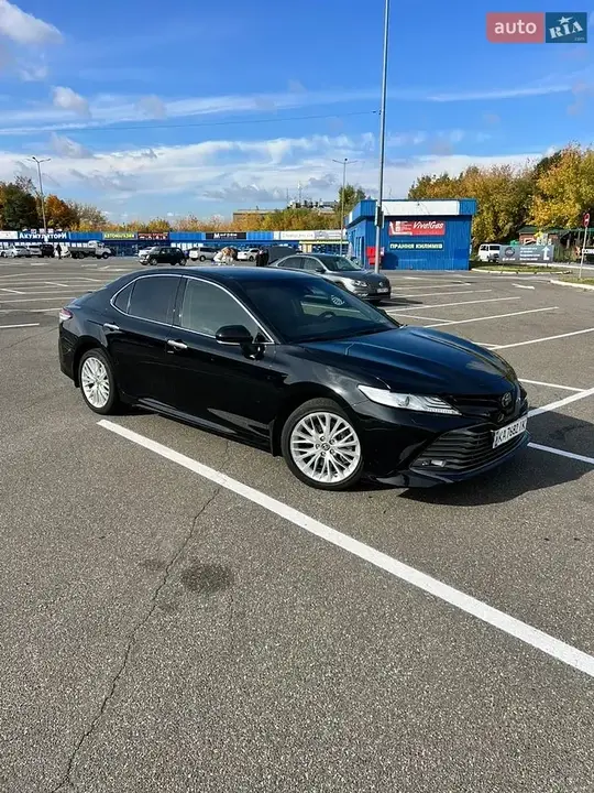 Toyota Camry 2020 photo 4