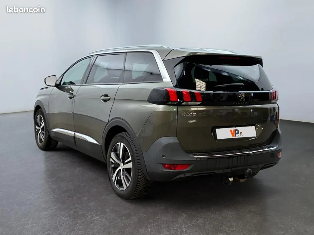 Peugeot 5008 2020 photo 4