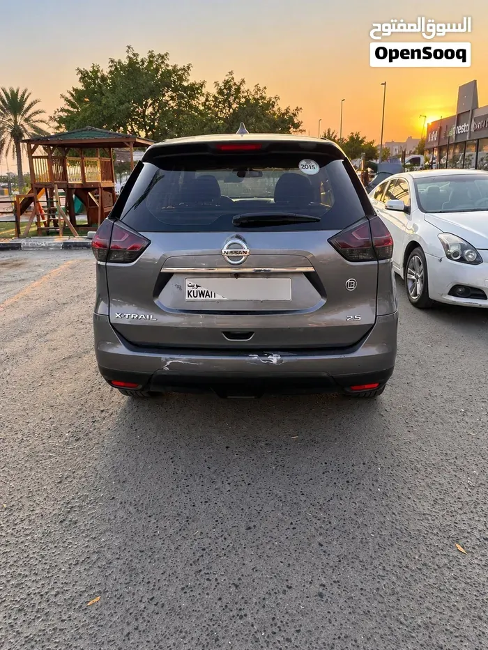 Nissan X-Trail 2015 photo 2