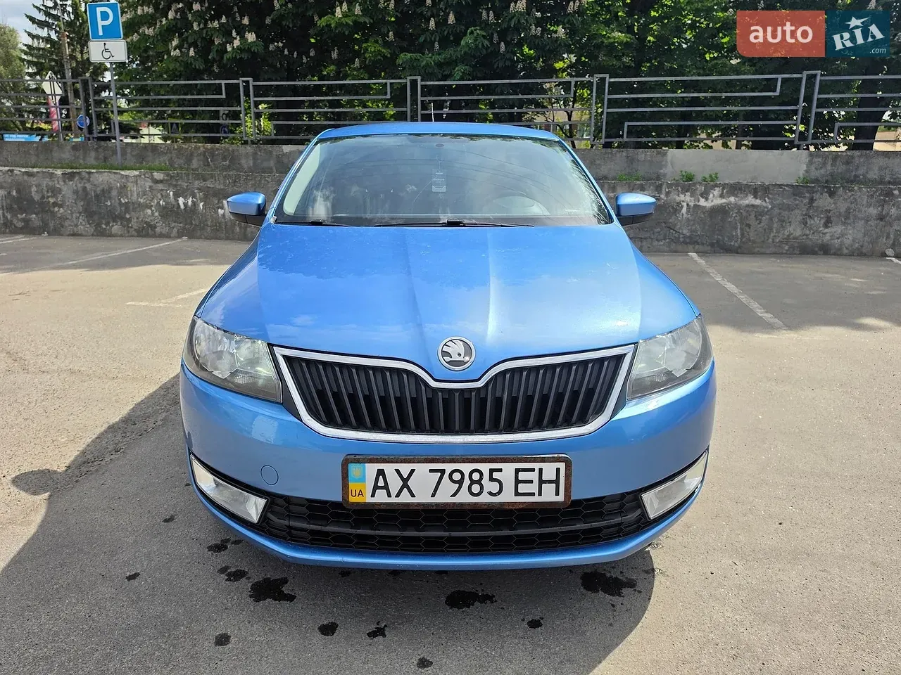 Skoda Rapid 2013 photo 2