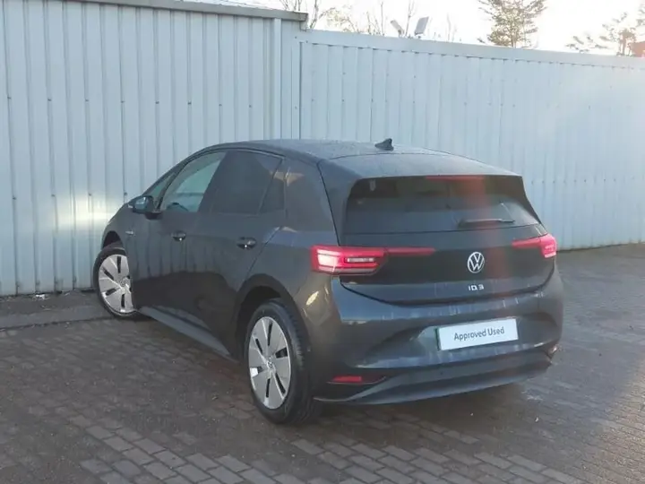 Volkswagen Id.3 2023 photo 2