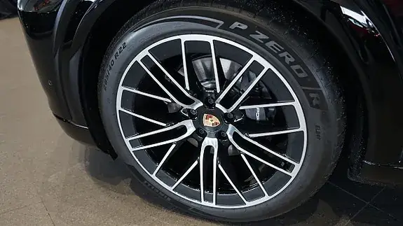 Porsche Cayenne 2026 photo 4