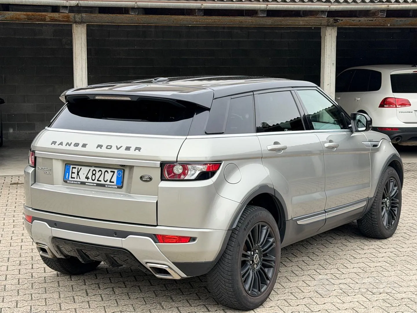 Land Rover Range Rover Evoque 2011 photo 4