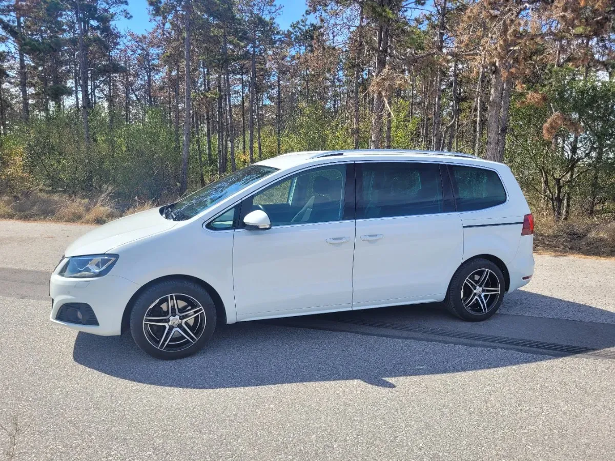 Seat Alhambra 2015 photo 2