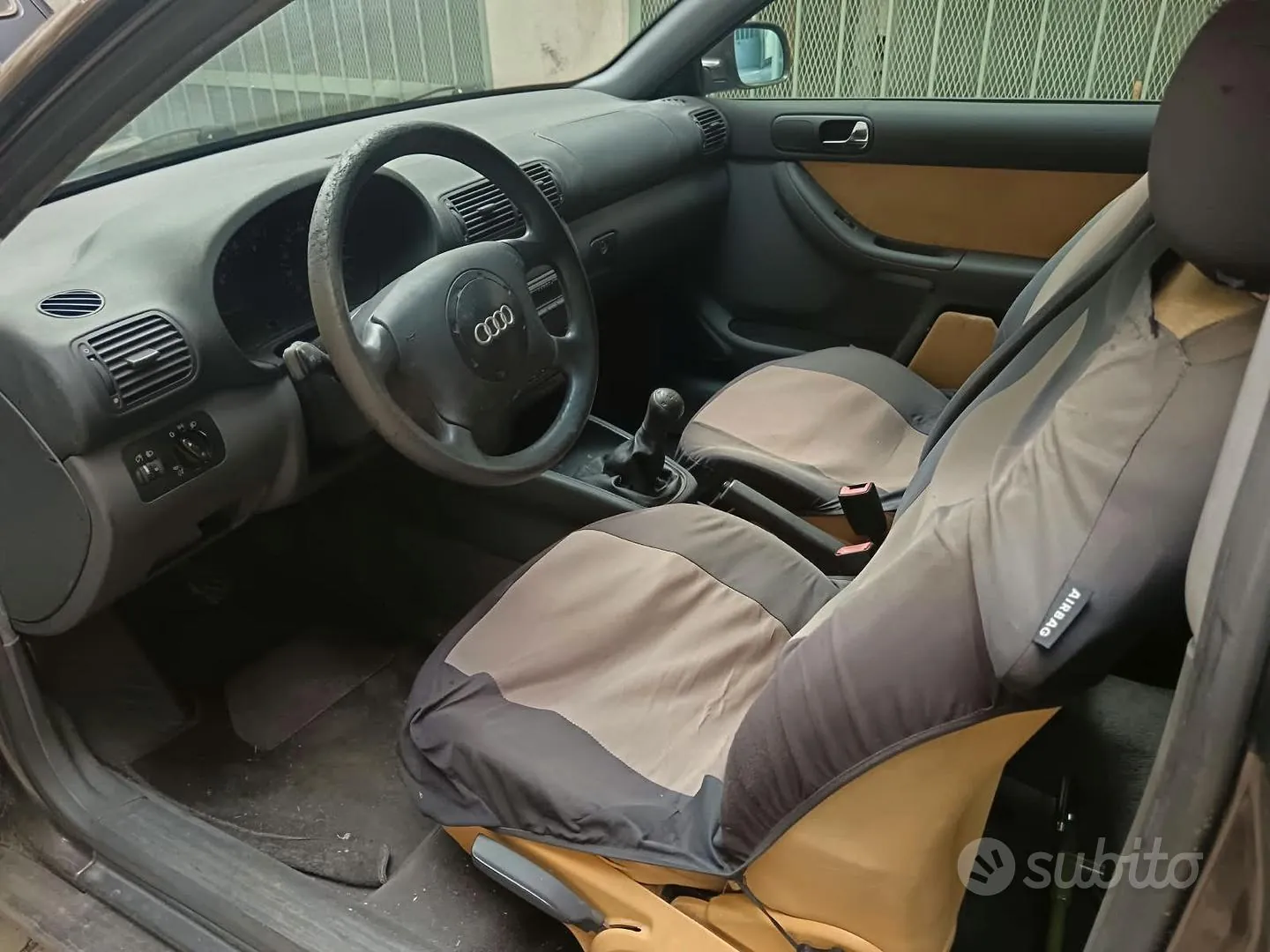 Audi A3 1998 photo 2