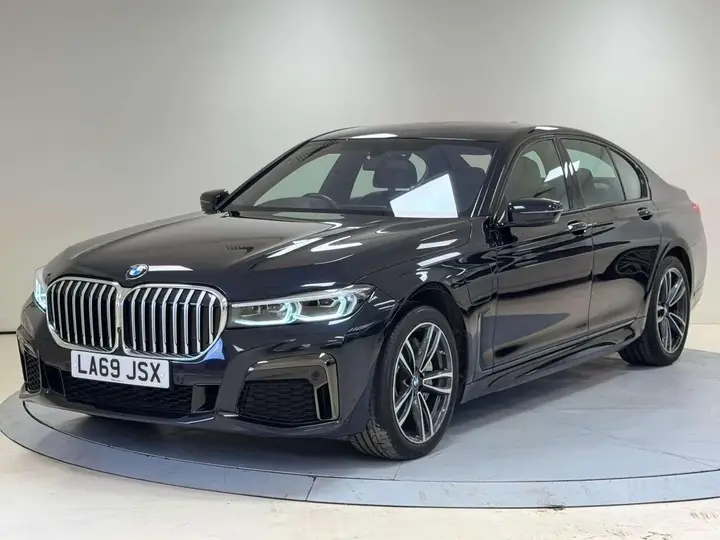 BMW 7 Series 2019 photo 3