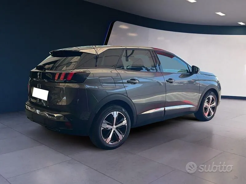 Peugeot 3008 2023 photo 4