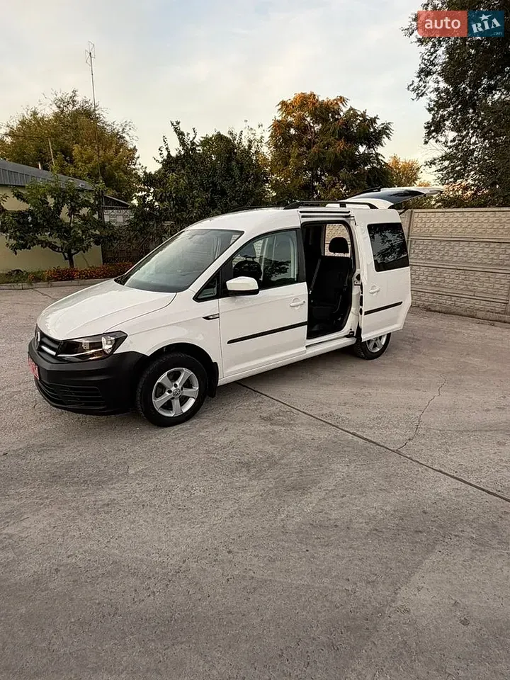 Volkswagen Caddy 2018 photo 2