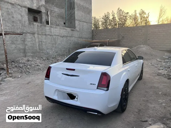 Chrysler 300 2020 photo 3