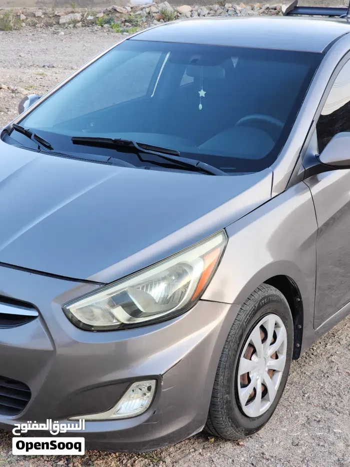 Hyundai Accent 2017 photo 3