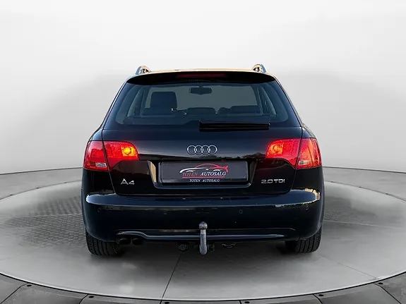 Audi A4 2008 photo 4