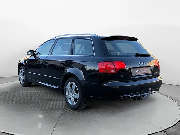 Audi A4 2008 photo 3