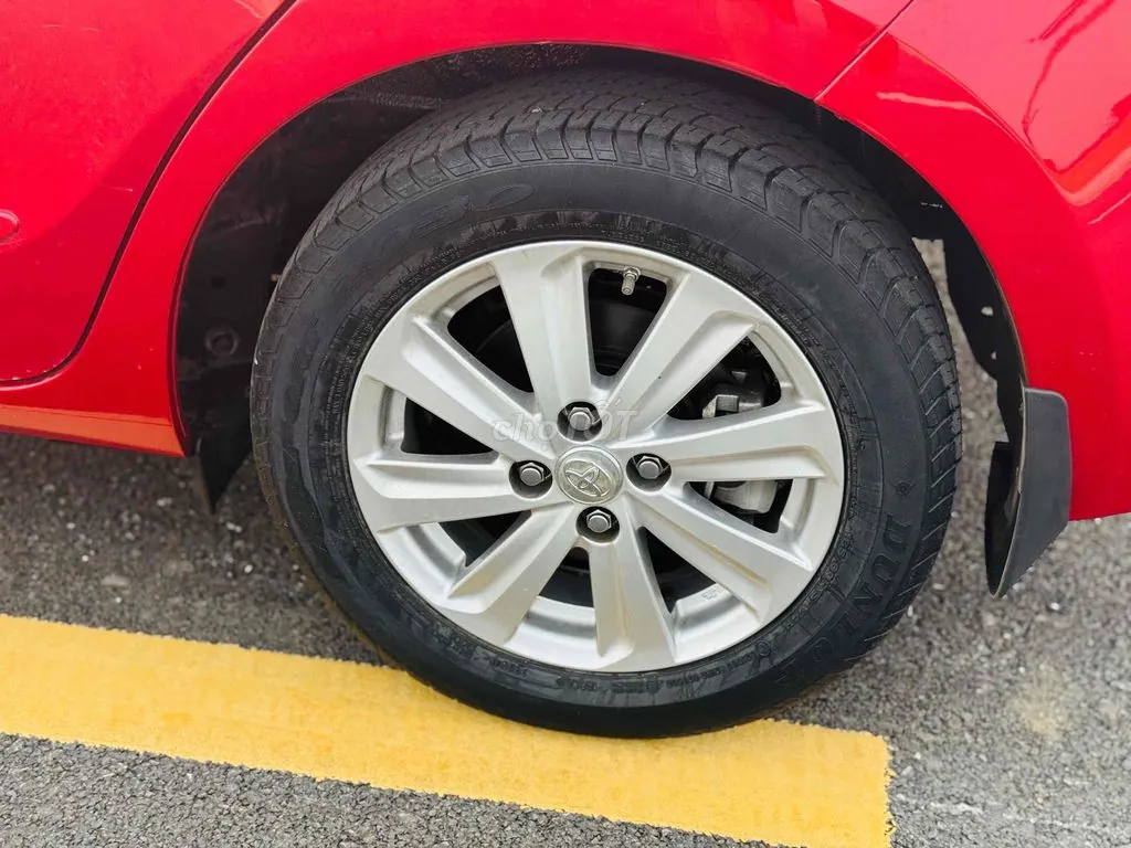 Toyota Yaris 2017 photo 5